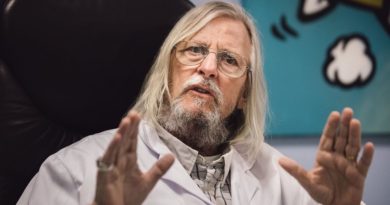 Quand Raoult déraille : pauvreté de la science et totalitarisme rampant Quand Raoult déraille : pauvreté de la science et totalitarisme rampant