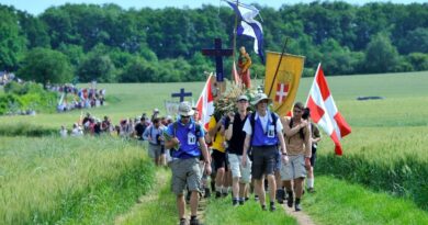 Pèlerinage de Reconquête : cet été, les catholiques espagnols marcheront vers la Reconquista Pèlerinage de Reconquête : cet été, les catholiques espagnols marcheront vers la Reconquista